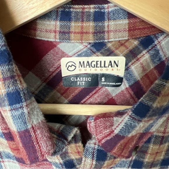 Magellan Classic Fit Maroon Flannel L/S Button Up Size S - Picture 7 of 13